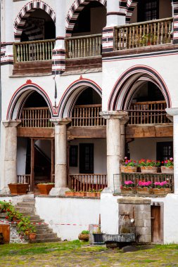 Rila (Rila Manastırı), Bulgaristan 'daki Aziz İvan Manastırı (John)