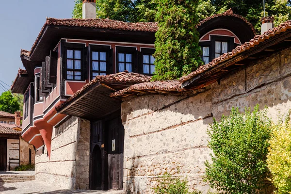 Calles Adoquinadas Con Casas Antiguas Histórica Ciudad Koprivshtitsa Bulgaria — Foto de Stock