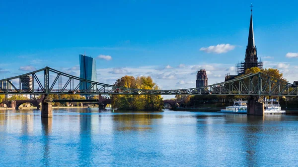 Frankfurt Con Río Rhein Maravillosa Construcción Puentes — Foto de Stock