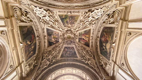Εσωτερικό Του Διάσημου Salzburger Dom Αυστρία — Φωτογραφία Αρχείου