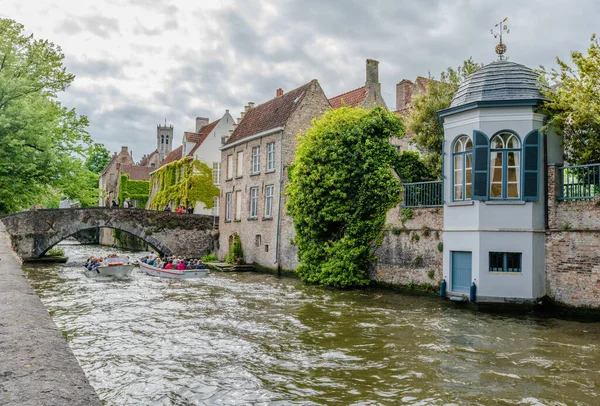 Bruges Belçika Tarihi Evleri Ünlü Kanalı Olan Bir Kasabası — Stok fotoğraf