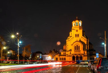 St. Alexander Nevsky Katedrali alacakaranlıkta, Sofya