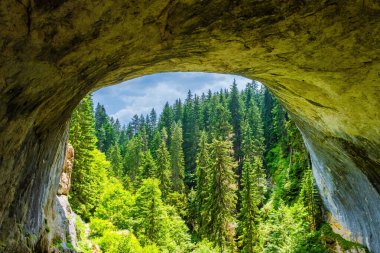 Bulgaristan 'daki Harika Köprüler, Rodop Dağları, doğal olaylar