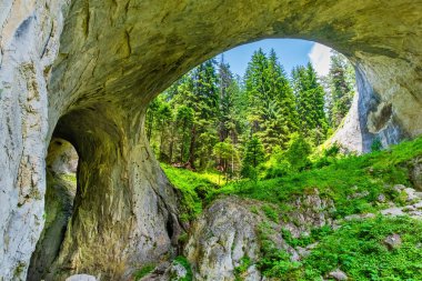 Bulgaristan 'daki Harika Köprüler, Rodop Dağları, doğal olaylar