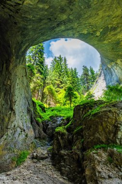 Bulgaristan 'daki Harika Köprüler, Rodop Dağları, doğal olaylar