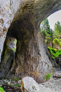 Bulgaristan 'daki Harika Köprüler, Rodop Dağları, doğal olaylar