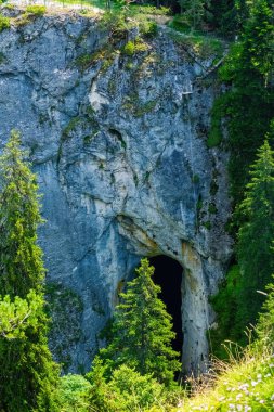 Bulgaristan 'daki Harika Köprüler, Rodop Dağları, doğal olaylar