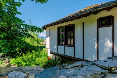 Bulgaristan 'ın Rodop dağlarındaki Leshten Dağı köyü