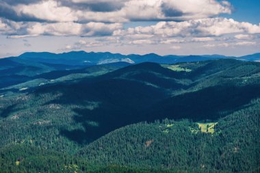 Bulgaristan 'daki Rodop dağlarının güzel manzarası