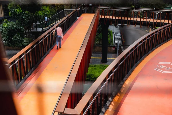 Jakarta Indonesia October 2022 Asian Walking Bifurcated Pedestrian Bridge — Stock Photo, Image