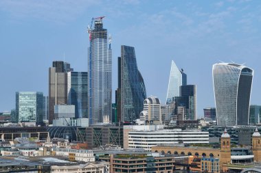 Güneşli bir günde Londra 'dan Skgene.