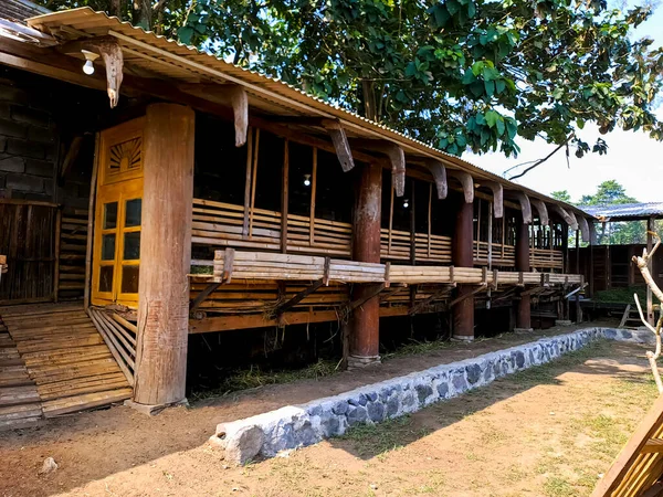 Gaiolas Feitas Bambu Madeira Para Criar Cabra Ovelha Casa Fazenda — Fotografia de Stock