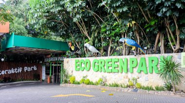 Eco Green Park, Batu, Endonezya 'nın popüler hayvanat bahçelerinden biri, 18 Haziran 2024