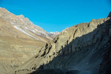 Kaza, Himachal Pradesh, Hindistan 'daki Spiti Vadisi' nin güzel manzarası..
