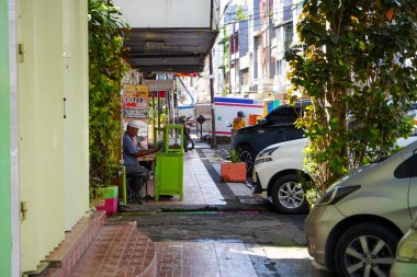 Altın bekliyor: Rehinci sabrı Soma Opu Caddesi, Makassar, 16 Ekim 2022 'de karşılığını verdi.