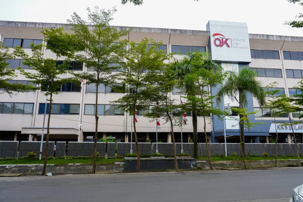 stock image Banking on trust: the front-facing view of OJK building for sulawesi, maluku, and papua regions on hasanuddin boulevard, makassar, october 16th, 2022