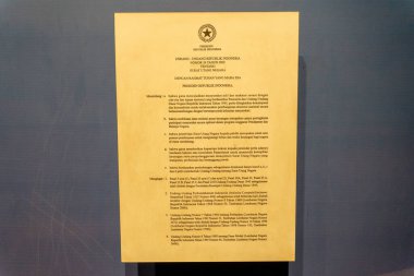 Jakarta, 5 Mart 2025: Endonezya Devlet Borç Güvenliği Yönetmeliği Belgeleri Banka Endonezya Müzesi 'nde sergileniyor