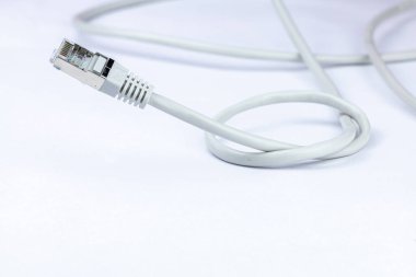 ethernet ağ kablosu rj 45, beyaz arkaplanda izole edilmiş