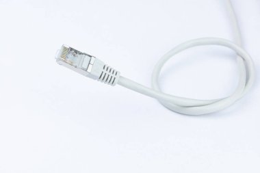 ethernet ağ kablosu rj 45, beyaz arkaplanda izole edilmiş
