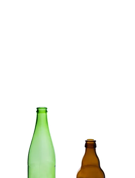Groene Bruine Glazen Flessen Geïsoleerd Witte Achtergrond — Stockfoto