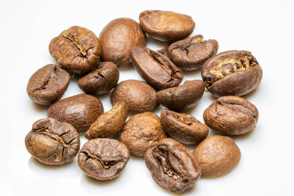 Close Heap Roasted Coffee Beans White Background Macro Shot — Stock Photo, Image
