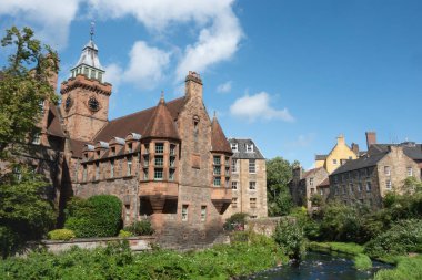 Edinburgh 'daki Dean köyünde Leith' in Suyu Kuyu 'nun altından akıyor