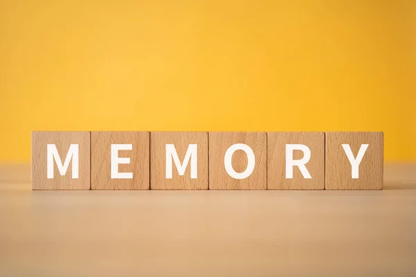 Ξύλινα Μπλοκ Κείμενο Μνήμη Της Έννοιας — Φωτογραφία Αρχείου