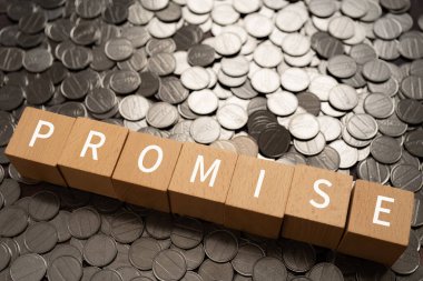 Konsept ve madeni paraların 