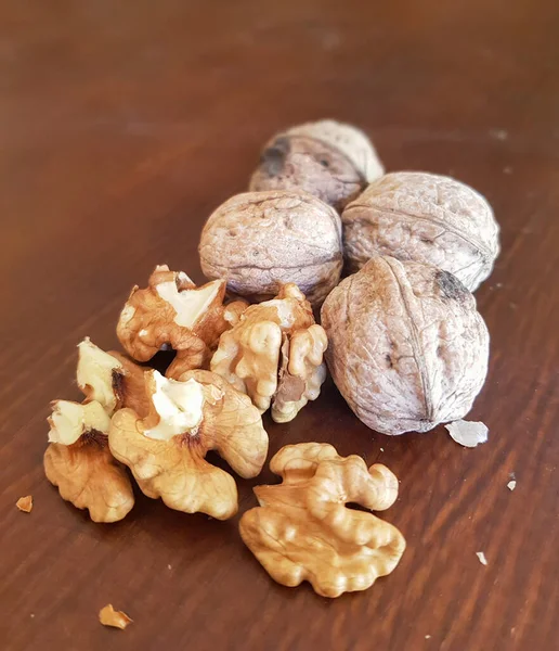 Explore Raw Shelled Nut Superfood Scene — Stock Photo, Image