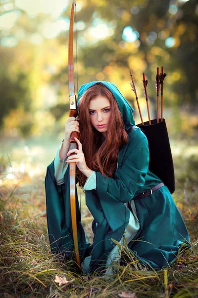 Portrait Beautiful Red Haired Girl Green Medieval Dress Glowing Sun — Stock Photo, Image