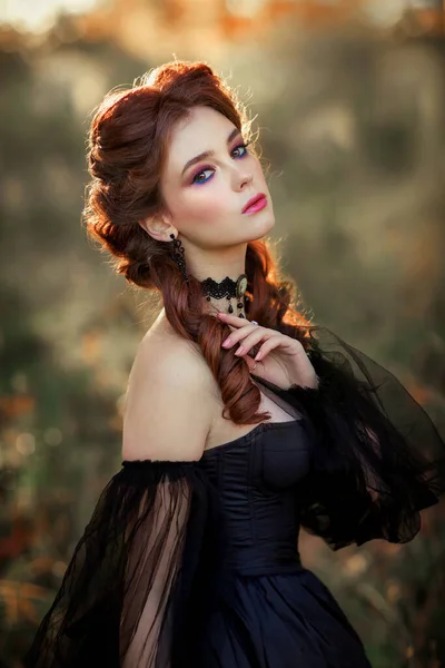 Portré Csodálatos Divat Gótikus Lány Áll Közel Őszi Fantasy Művészeti — Stock Fotó