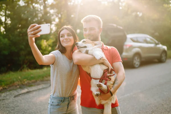 Selfie Time Young Couple Together Beloved Pet Walk Doing Selfie — Stock Photo, Image