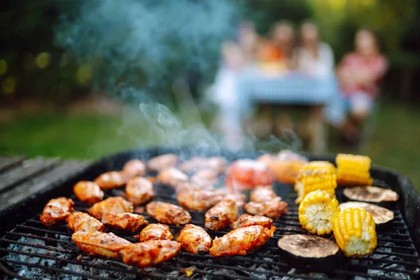 Diverse Heerlijke Gegrild Vlees Met Barbecue Gegrilde Groenten Oncept Van — Stockfoto