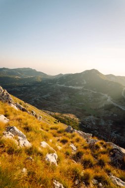 Vahşi dağlar manzara manzarası. Avrupa. Doğa konsepti. Karadağ. Durmitor