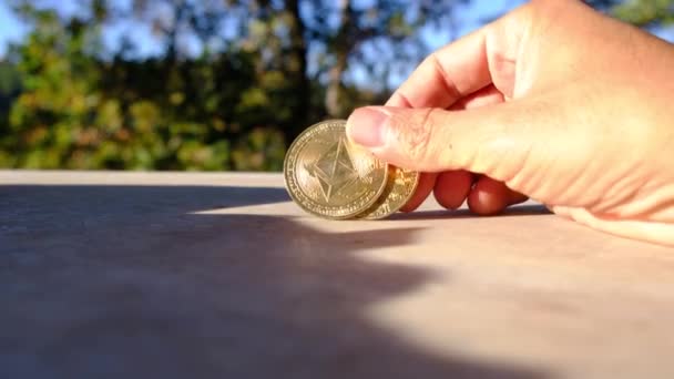Golden Bitcoin Coins Cryptocurrencies Concept Symbol Blockchain Economy Finance Crash — Stock Video
