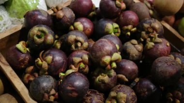 Piyasada egzotik meyveler