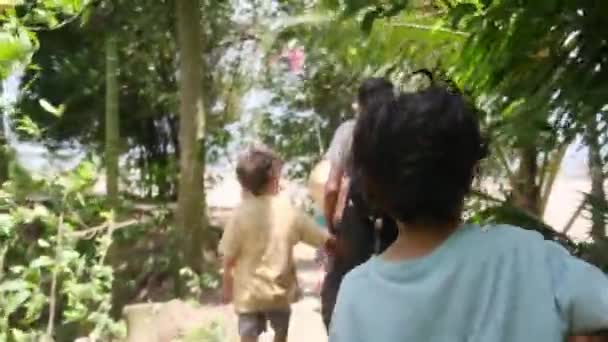 Woman Kids Walking Southeast Asian Heritage Its Temple — Stock Video