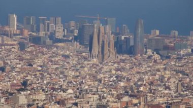 Barselona şehir mimari binalarının panoramik manzarası 
