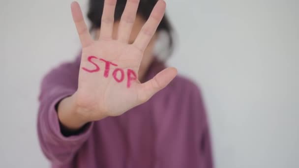 Consequências Violência Doméstica Abuso Mostrando Uma Mulher Com Pastos Visíveis — Vídeo de Stock