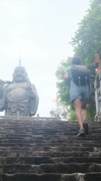Join Bold Year Old Woman She Backpacks Southeast Asian Temples — Stock Video