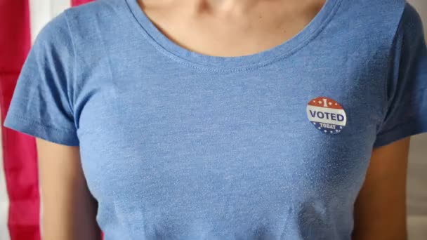 Γυναίκα Την Οποία Ψήφισα Σήμερα Σήμα Για Shirt Της Ηπα — Αρχείο Βίντεο