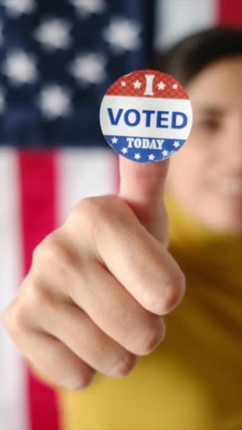 Woman Voted Today Badge Thumb Usa Flag Background — Stock Video