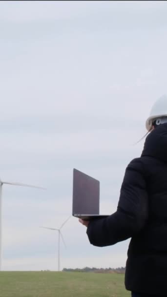 Woman Engineer Laptop Computer Working Countryside Wind Turbines — Wideo stockowe