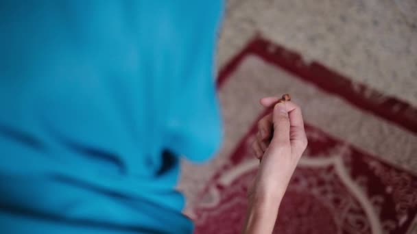Muslim Woman Praying Hijab Islam Ramadan — Stock Video