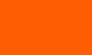 Keskin geometrik çizgiler ve tutarlı simetri ile ters üçgen şablonu tekrarlanıyor, modern arkaplanlar ve dijital grafikler için ideal.