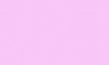 Asgari geometrik düzende birbirine kenetlenmiş eğri çizgileri akıcı soyut bir yapıyla birleştiren çağdaş, pürüzsüz desen.