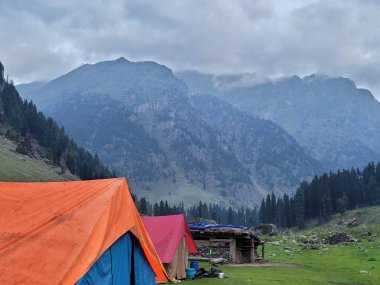 Dağların güzel manzarası