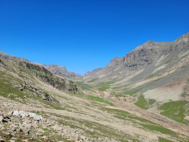 Tarsar Marsar Göl Yolu, Kaşmir