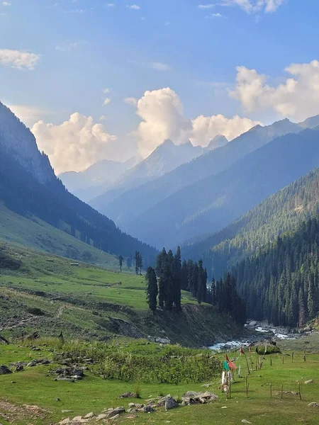 Tarsar Marsar Trek Niewidocznym Kaszmirze — Zdjęcie stockowe