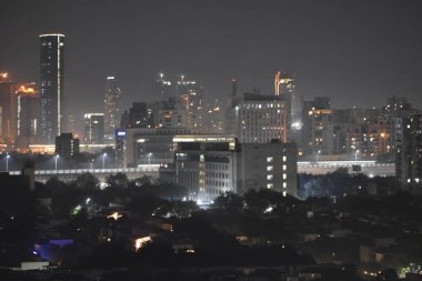 Milenyum Şehri Gurgaon güneşin doğuşunu gördü